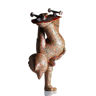 Illustration for article titled Sculptures Built From Skateboards And Made Like Japan's Buddha Statues